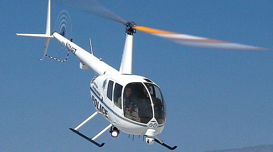 Robinson R44